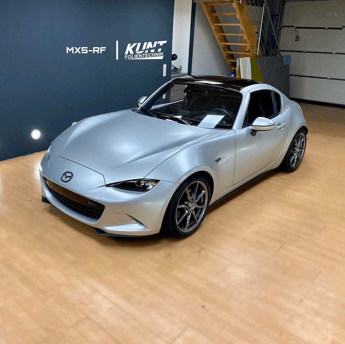 3M Satin White Aluminium